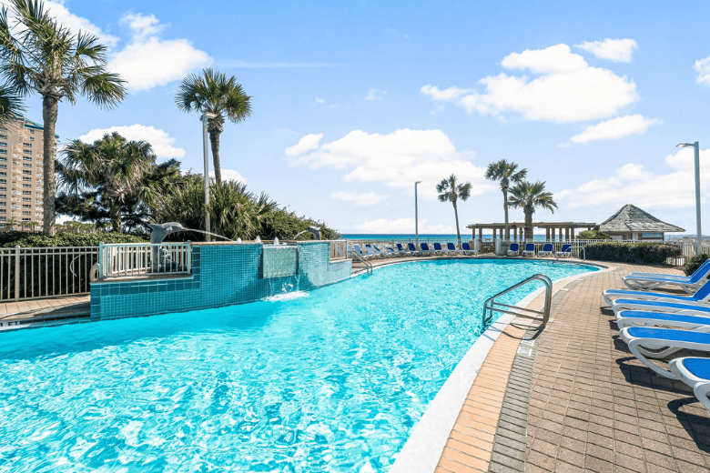 Pelican Beach Resort